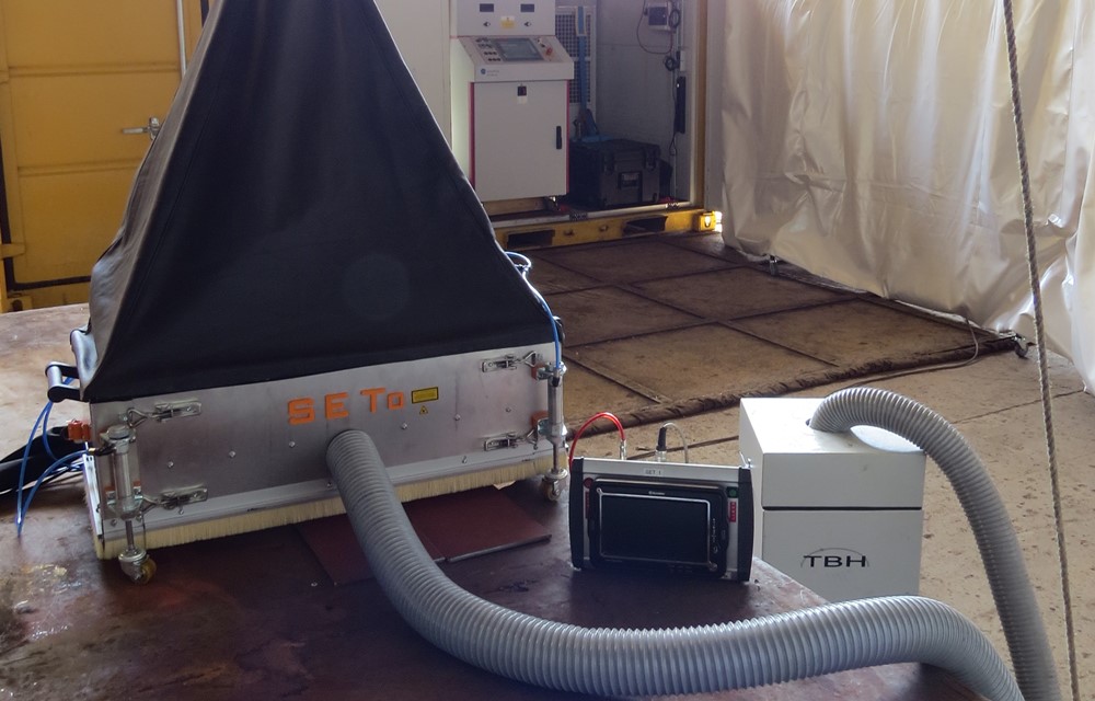 Der Einsatz eines mobilen Laserbearbeitungssystems unter rauen Bedingungen in einer Werft