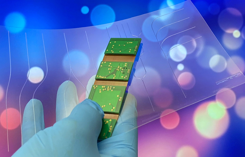 Figure 1: The goal of OptiK-Net is to bring together printed optical fibers and rigid-flex printed circuit boards. (Photo: Andreas Evertz, ITA)